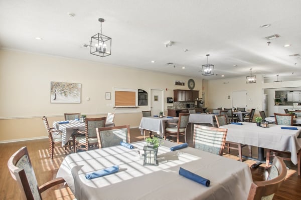 11-web-or-mls-W Blueridge Dr-011