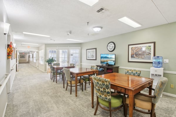 17-web-or-mls-W Blueridge Dr-017