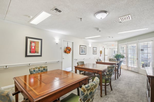 18-web-or-mls-W Blueridge Dr-018