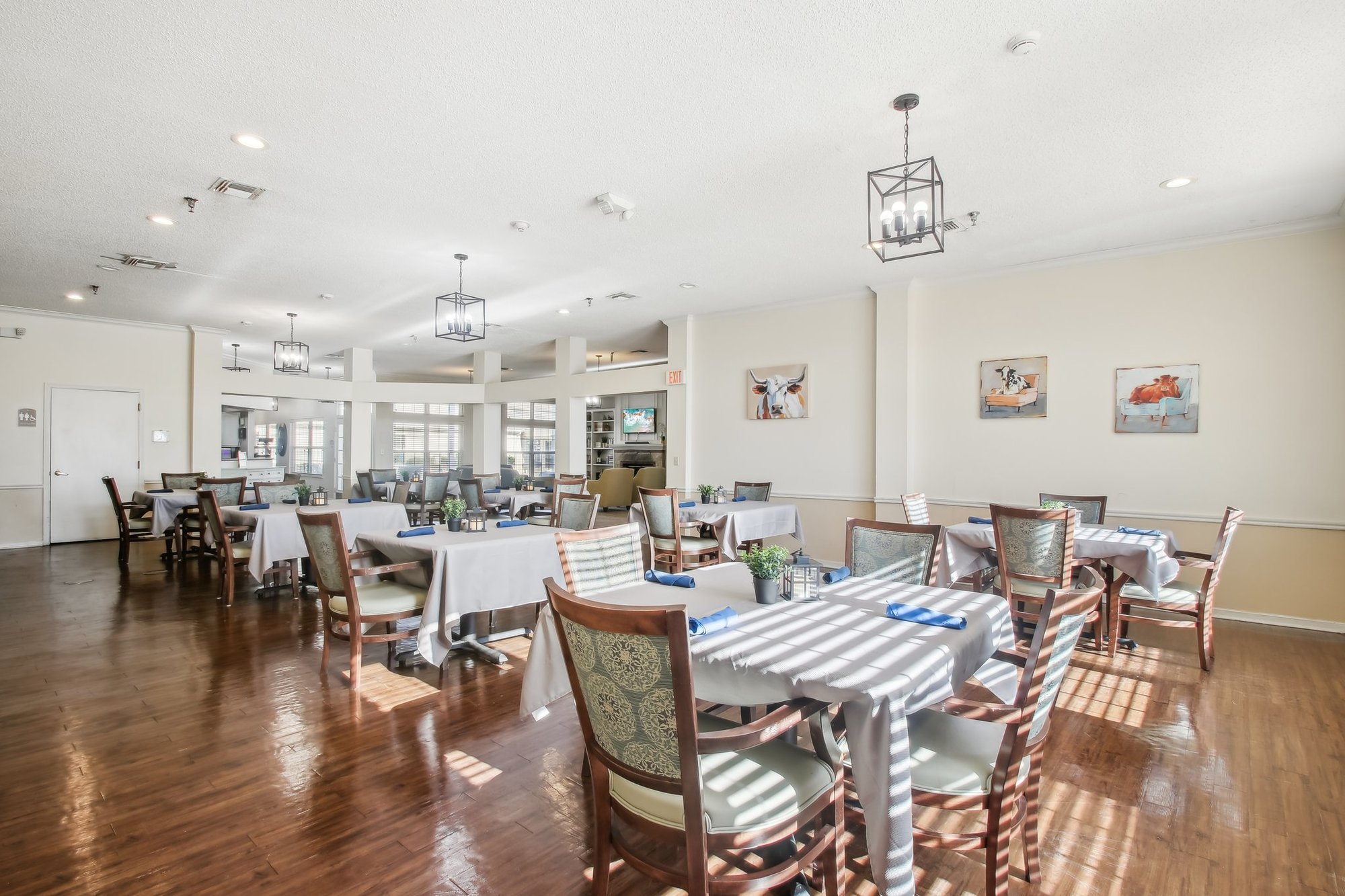 21-web-or-mls-W Blueridge Dr-022 (2)