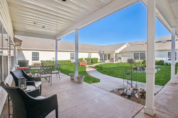 26-web-or-mls-W Blueridge Dr-026