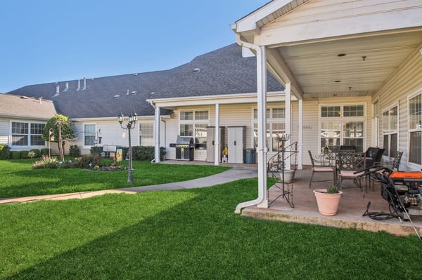 29-web-or-mls-W Blueridge Dr-029